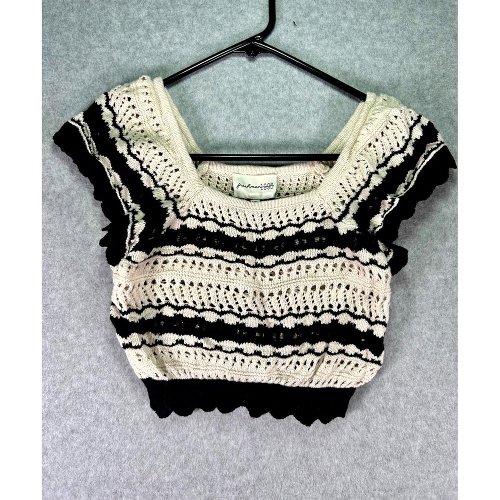 Freshman 1996 Cropped Sweater Women's XS Beige Black Scalloped Hem Square Neck